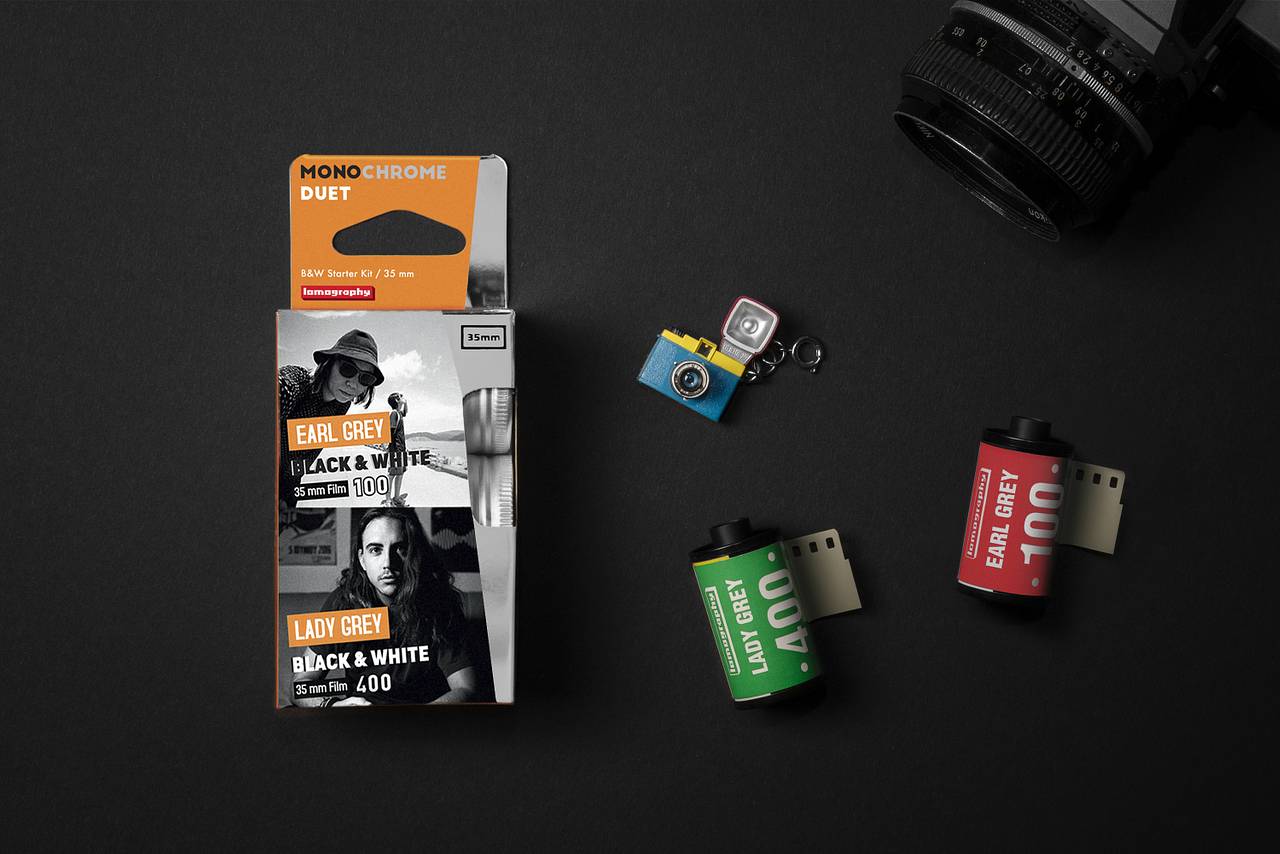 Lomography MonoChrome Duet + Keyring