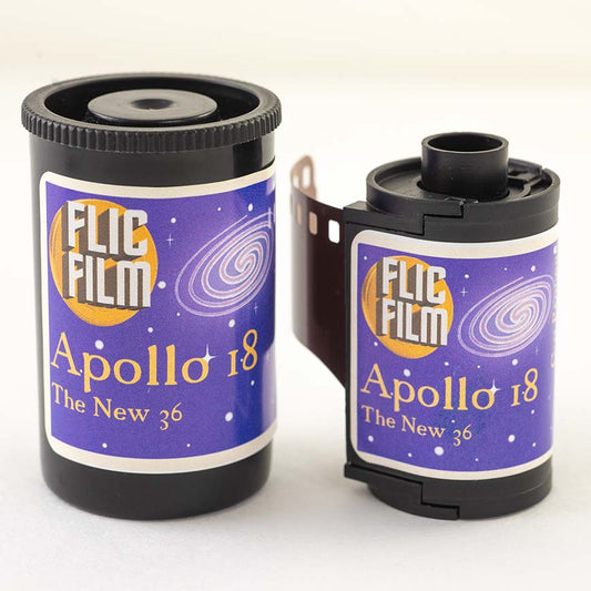 Flic Film Apollo 18 - 35mm Colour film - 18 exposures