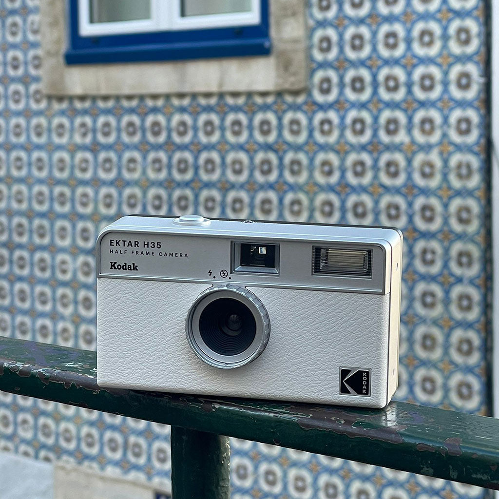 Kodak Ektar H35 - 35mm Half Frame Camera