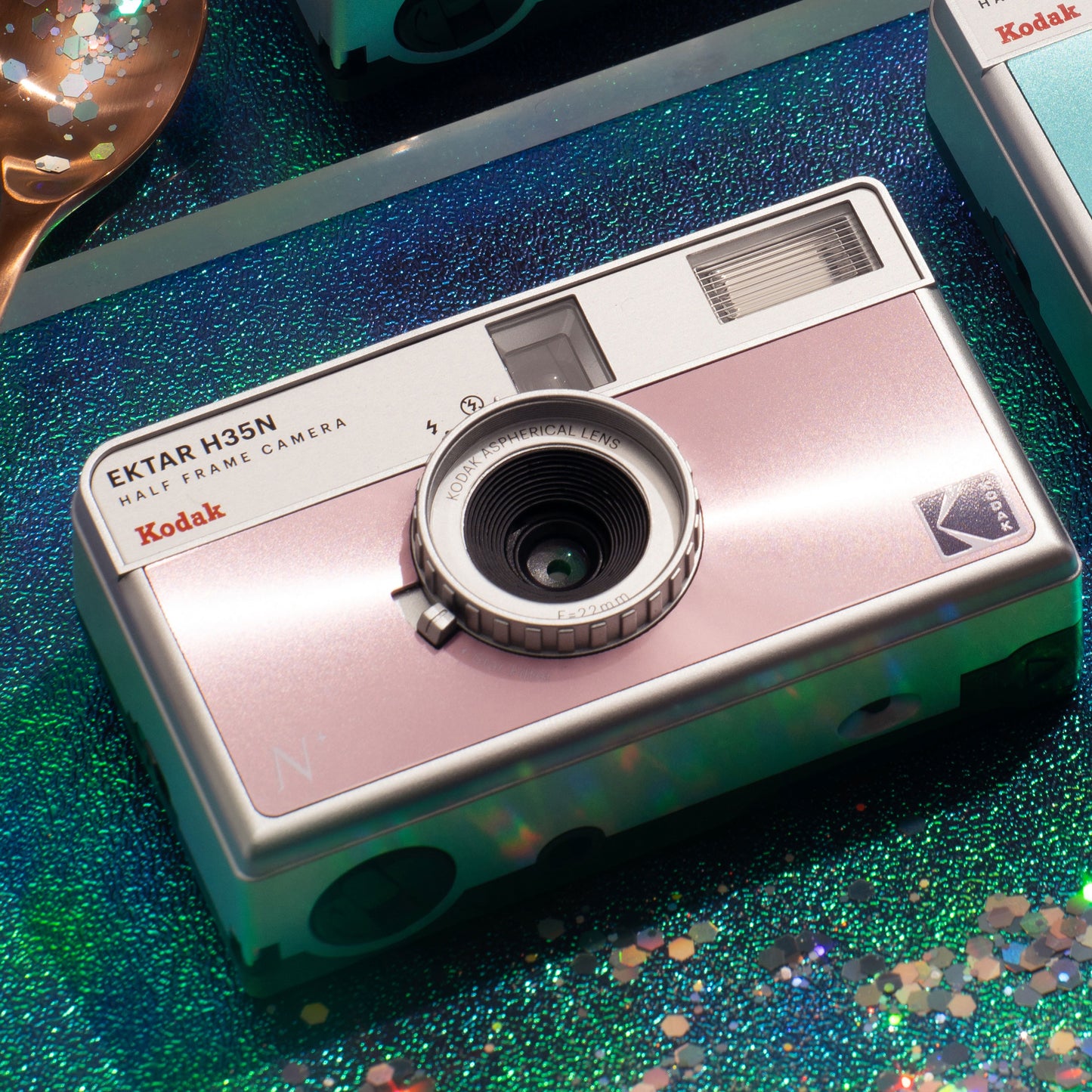 Kodak Ektar H35N - 35mm Half Frame Camera
