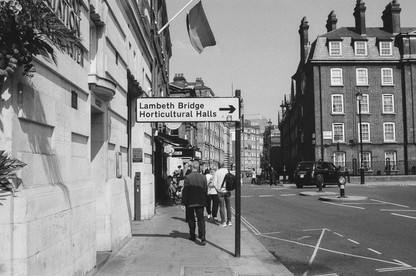 Kentmere 200 - B&W 35mm Film
